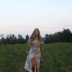 Meet your Posher, Raeanne